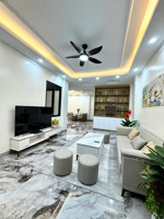 rất hiếm! nhà phố trần quang diệu, phân lô, gần hồ đống đa, 3m lên ô tô, cực hiếm, khu dân trí cao