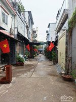 đường số 9 gần aeon tân phú - 50m2 (4.3x12) 2 tầng đúc - hẻm 6m ô tô ngủ nhà.