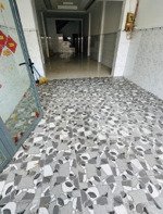 nhà 2 tầng mt đường bùi văn ngữ, p.ht, q.12, dt 100m2(4mx25m). đường 12m, dòng tiền 20tr/th, 10,2tỷ