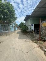 Cho thuê 210m2 đất có nhà xưởng Khu 923 An Bình giá 6,5tr/ tháng