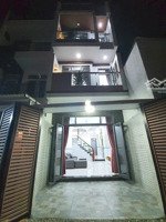 nhà trệt 3 lầu, gần chợ xuân hiệp, trường tiểu học .. dt: 4.01*17.2=71.1m² (nở hậu 4.25), dtsd: 250