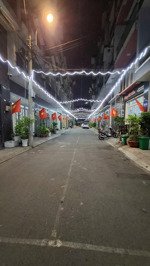 chính chủ bán gấp nhà 112m2 đất+ 1 lầu,vị trí siêu đẹp,đường trần thị trọng,p15,tb