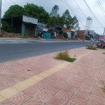 so hồng chính chủ full thổ cư .xung quanh trường học.co quan hành chính.chợ .tien ích ..