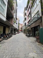 phân lô phố lê văn lương110m -5 tầng thang máy mặt 6m -vừa ở và làm văn phòng cho thuê cực đỉnh