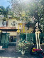 cho thuê villa đường lương định của 7x20m. giá 35 triệu