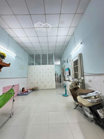 bán nhà gác lửng gần chợ nhỏ tân hiệp, đường nhựa 5m, sr,tc, chỉ 3tỷ050