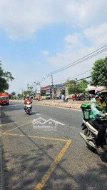 chủ gấp bán giảm 800tr đất full thổ cư mặt tiền kinh doanh,đường huỳnh tấn phát,dt:5x20m chỉ 7ty5