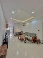 cho thuê căn hộ 2 phòng ngủ 70m2 ban công đón nắng gần phan xích long, phú nhuận. an ninh tuyệt đối