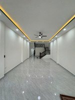 bán nhà 2 tầng mặt tiền phạm hùng,hòa xuân, kinh doanh tốt có dòng tiền lh:0775/115/432