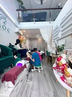 sang lại mặt bằng làm nails , gội đầu dưỡng sinh - khách đông , đầy đủ tất cả - vào làm được ngay