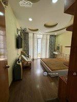 bán chdv 5 tầng thang máy ngay gần đh văn lang p13 bình thạnh(4x20m)10 phòng cho thuê 50tr/tháng