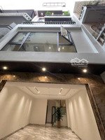 hiếm có -102 ngọc thuỵ 40 m-4 tầng dân xây- gần công viên hx mipep- chợ ẩm thực - 6,1 tỷ tl