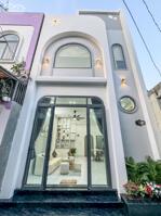 Nhà lầu mới đẹp 3 phòng ngủ - Cách đại học Y Dược Cần Thơ 700m