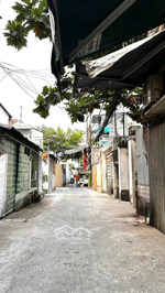 nhà sát hẻm xe hơi - xây kiên cố - ngay lâm văn bền - quận 7 - 4x20m - nhỉnh 9 tỷ