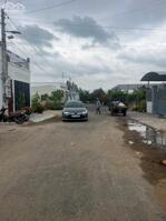 NHÀ MỚI 100% VỪA HOÀN THIỆN, CÓ SÂN RỘNG ĐẬU Ô TÔ 7 CHỔ, KHU DÂN CƯ HUỲNH ĐẠI, LONG HỒ, VĨNH LONG