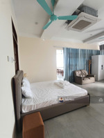 cho thuê căn hộ có ban công khu vực bắc nha trang view biển bến du thuyền mariana