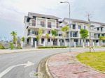 hàng villa ngoại giao dt: 225 chiết khấu lên tới 10%, hỗ trợ 24 tháng không lãi suất. căn áp góc.