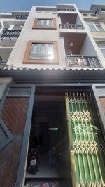 4tầng đs18.p8 gò vấp dt 50m(4x13m)sát mặt tiền xe hơi đậu sát nhà chỉ 6.7tỷ