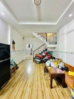 tân bình 7,4 tỷ 2 tầng 52m2 hẻm xe hơi ngay phạm văn hai,hoàng sa,trường sa,cmt8