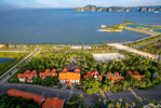 chính chủ bán đất tặng homstays 441m sân vườn, bể bơi, ven biển đẹp tại trung tâm du lịch tuần châu