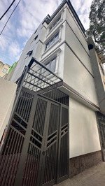 nhà mới lai xá 45m 5 tầng ô tô đỗ cửa nhỉnh 6 tỷ ngõ rộng, ô tô đỗ cửa full nội th