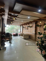 nhà 5 tầng mặt đường trần nguyên hãn , xây cực đẹp