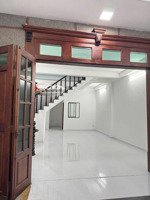 bán nhà mặt tiền kinh doanh gần lê văn việt 1tr1l 93m2 giá 8,5 tỷ