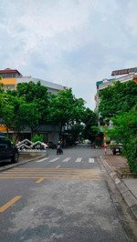 chính chủ cần bán gấp 100m2 đất, mt 5m việt hưng, đường ô tô gần hồ, công viên, trường học, chợ