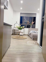 cho thuê phòng trọ đầy đủ nội thất, nhà vệ sinh riêng, có thang máy và dọn dẹp tại đình thôn