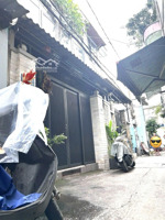 bán nhà đ. bến vân đồn, ngang 4.9m, nhà đẹp, lưu thông khánh hội, hoàng diệu, nguyễn tất thành q1 4