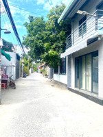 nhà c4 ở ngay 65m2 gần chợ đầu mối thủ đức, quốc lộ 13, chỉ 3.7 tỷ thương lượng