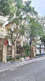 bán biệt thự võ chí công 150m2, giá: 69 tỷ. tây hồ