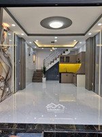 hxh thông xây mới 3 tầng.đ.số 5 bhh bình tân giáp tân phú.