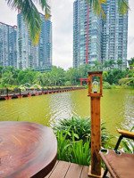 bán 3pn landmark - view hồ thiên nga tòa l1 có khoáng lên nhà giá bán 9.1xx tỷ bp. lh 