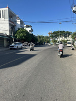 nhà mặt tiền đường lớn phước long, nam nha trang vị trí vừa ở vừa kinh doanh thuận lợi , đầu tư tốt