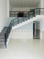 gấp bán nhà c4 gác đúc mặt tiền mân thái 1 phường sơn trà đà nẵng-78m2-7.5 tỷ tl.