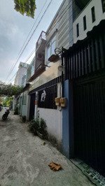 nhà đối diện cổng vạn phúc city - hiệp bình phước - 5x12 (60m2)/hoàn công - giá 5.69 tỷ tl