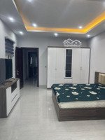 siêu hot! toà chdv 95m2* 5tthang máy gần đh bách khoa 12pn xây mới dt 700tr/năm, oto, pccc chuẩn