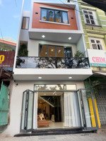 bán nhanh căn nhà mặt tiền nguyễn hữu thọ vị trí đối diện bệnh viện quân y 17