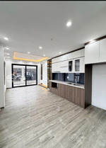 nhà an dương vương-mới đẹp-51,5m2-6 tầng-mặt ngõ ôtô đỗ cửa-thang máy. giá 15,6tỷ