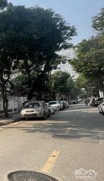 siêu hiếm căn góc phân lô khu đô thị định công 98 m , mt 5 m giá 35 tỷ