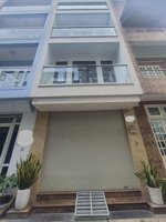 1 đời chủ, 4.5x12m, 4 lầu, hđ thuê 30tr, nhà hxh 6m cù lao, trung tâm phố ẩm thực, bán 15.8 tỷ