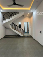 nguyên căn mặt tiền đồng đen ,dt 4x20m trệt 3 lầu 6 phòng