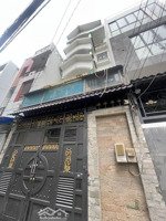 bán gấp chdv 5 tầng (5.2*20m) 13phòng.(50tr/1th) phạm văn bạch . p15. tb . chỉ 12 tỷ