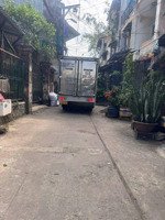 nhà đẹp sát tỉnh lộ 10 khu tên lửa 64m2 đường 6m nhik 5 tỷ