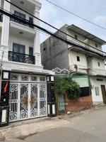 bán đất mt đường số 2, p.thạnh mỹ lợi, q.2. giá 9,4 tỷ (4,6x19,7), sổ hồng. lh: loan.