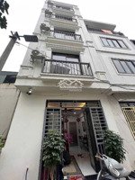 nhà đẹp phố phúc lợi long biên- nhà mới- 6 tầng thang máy- full đồ ở ngay-dt 32m2- 7.2 tỷ