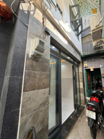 2,75 tỷ còn tl nhà mới đẹp ko lộ giới shr khu hiện hữu ngang 3,8