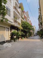 aeon tân phú - gần 70m2- 4tầng - ô tô vào nhà - khu dân trí cao - full nội thất chỉ 8tỷ nhẹ