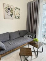 cần bán gấp căn hộ chung cư hưng ngân, 68m2, 2 phòng ngủ, 2wc giá 2,4 tỷ nhà đẹp. lh 